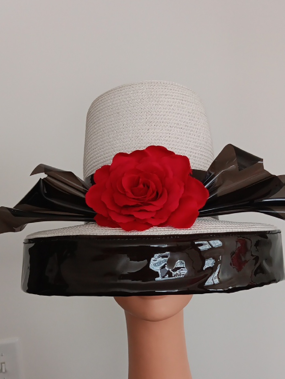Women’s White Straw Dress Hat with Red Rose and Black Trim